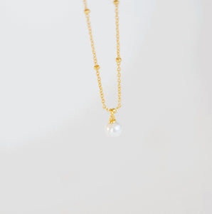 7mm Round White Freshwater Pearl 18k Gold Adjustable Necklace