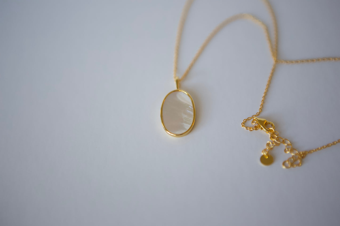 Mother-of-Pearl Gold-Plated Adjustable Necklace